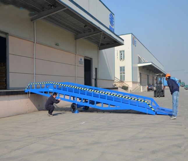 辽宁移动式登车桥应用